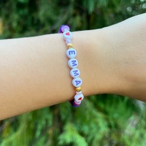 TAYLOR SWIFT | “When Emma Falls In Love” Inspired Friendship Bracelet